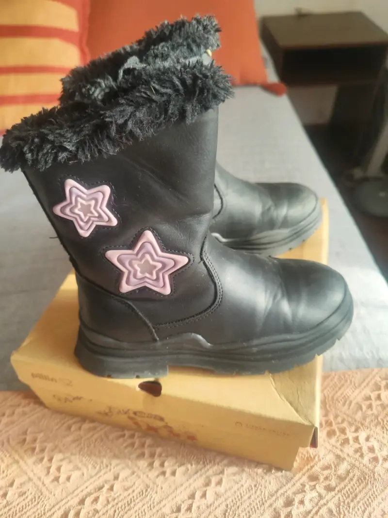 Botas de cuero negro para niños con forro de lana - 4