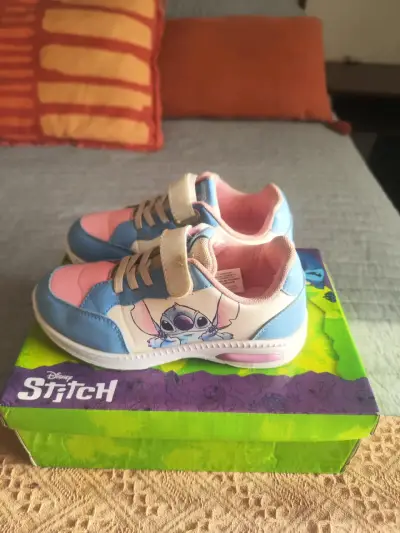 Zapatillas Disney Stitch para niños color rosa y azul - miniatura 3