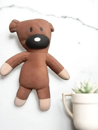 Oruga de peluche multicolor y peluches para niños - miniatura 4