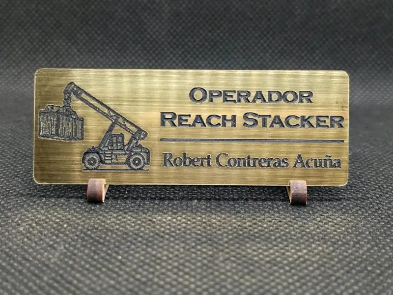 Placas de identificación y piochas - 3