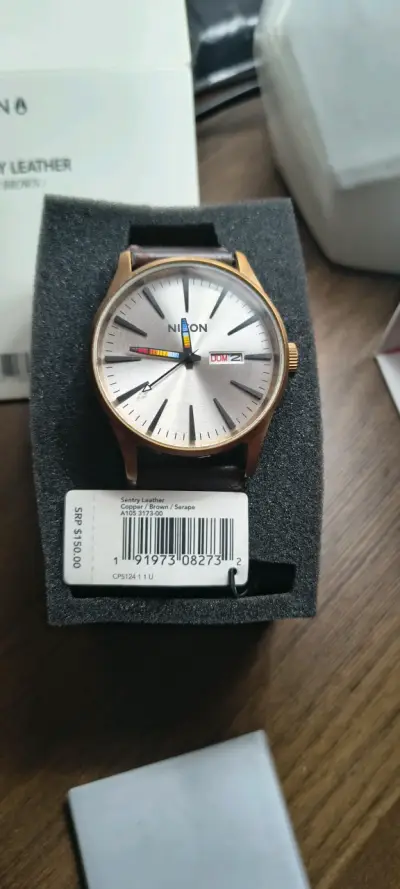 Reloj Nixon Sentry Leather cobre y marrón - miniatura 3