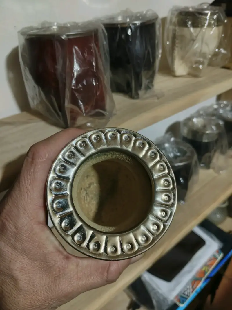 Mate de calabaza  virola cincelada - 5