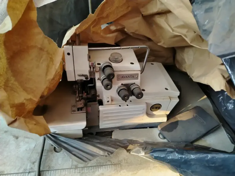Máquina overlock industrial Avanta GN6 - 2