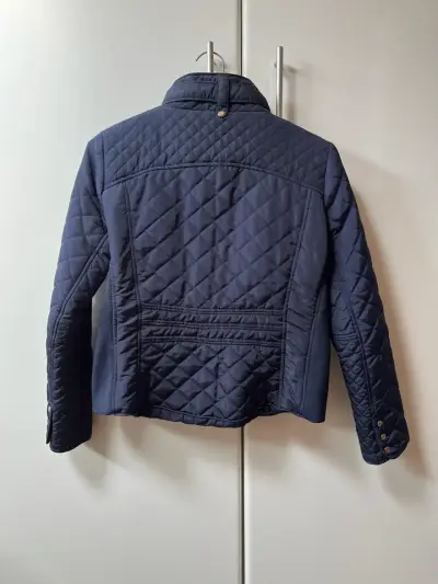 Chaqueta acolchada azul marino para mujer - miniatura 2