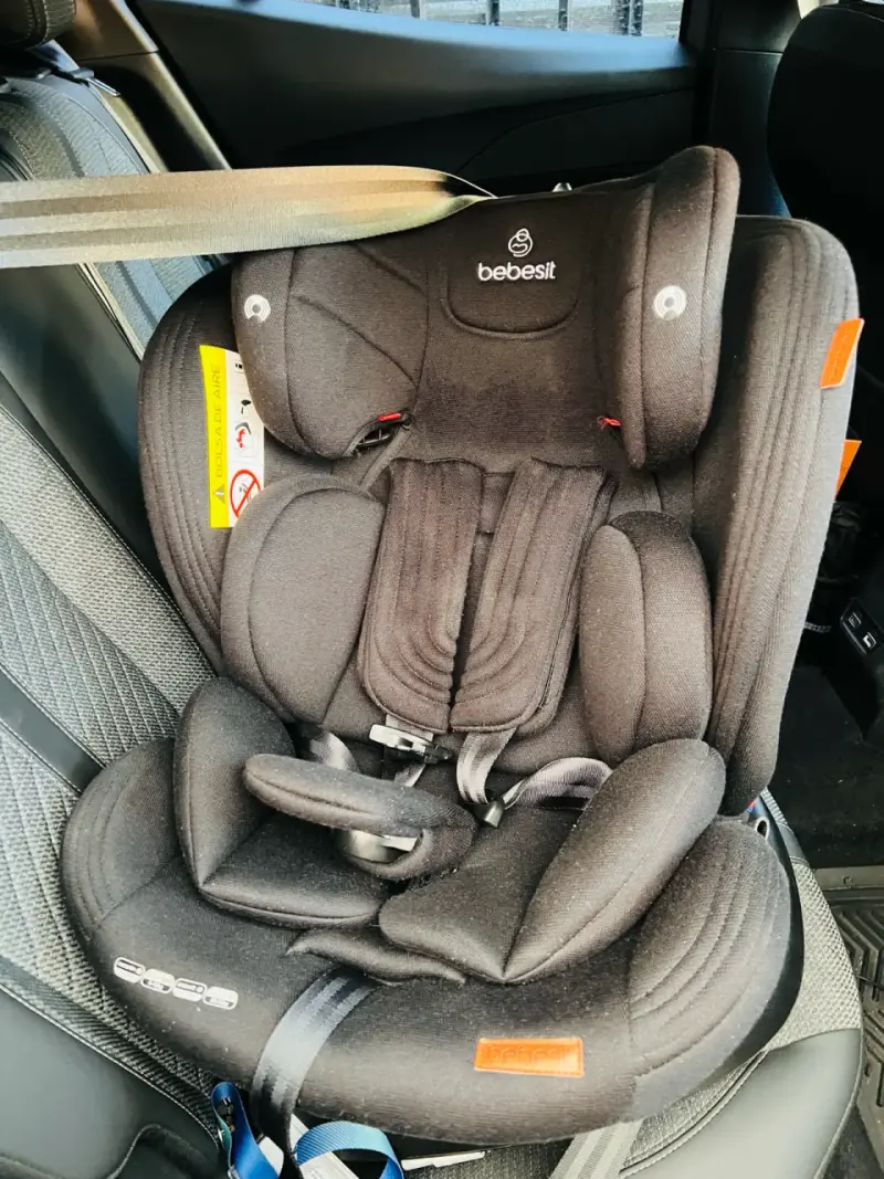 Silla de Auto Bebesit Negra Ajustable - 1