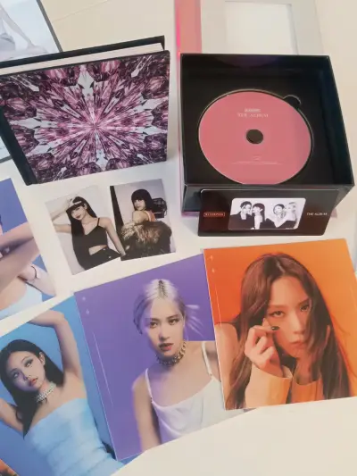 The Album de Blackpink con fotos y póster - miniatura 3