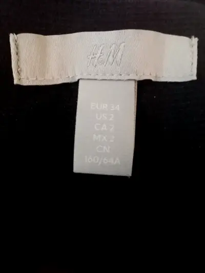 Pantalones negros H&M talla 34 - miniatura 3