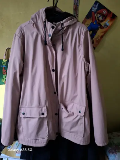 Parka wados ,rosada con capucha y forro polar - miniatura 1