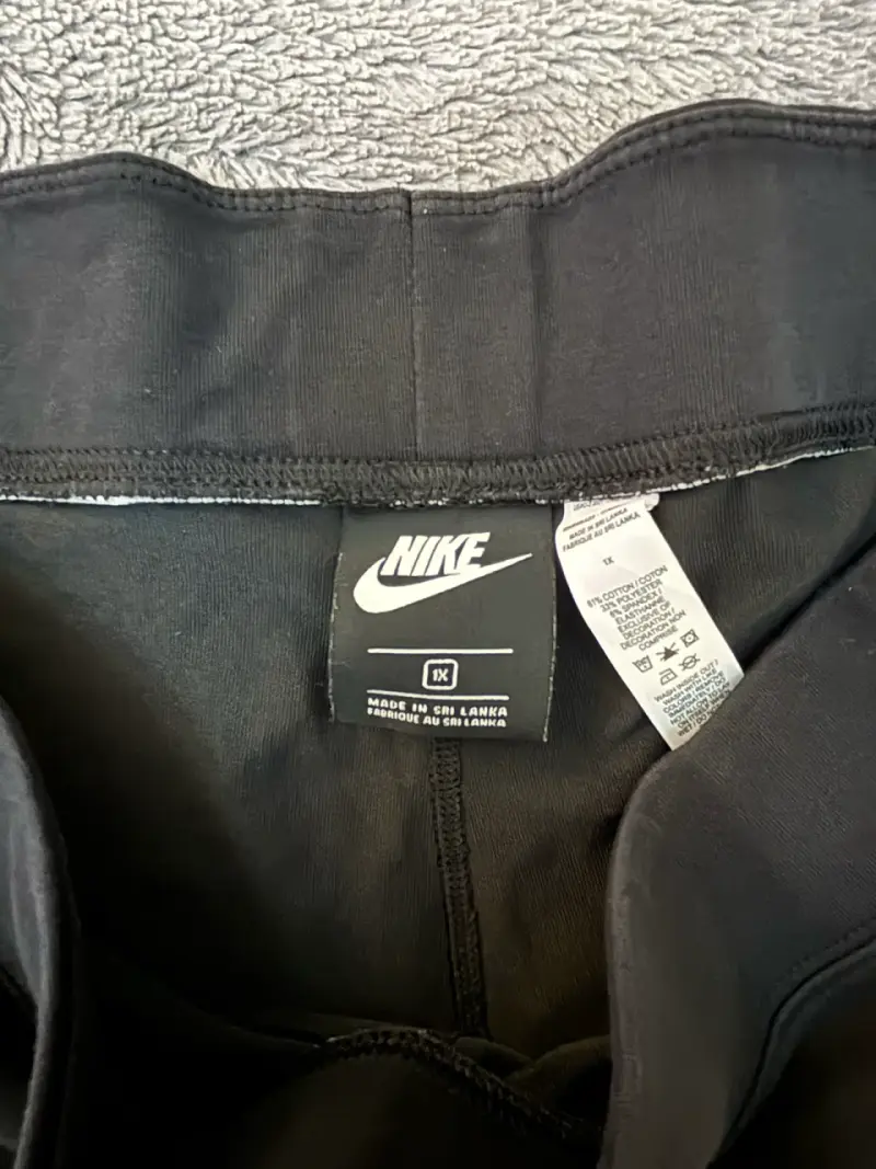 Leggings deportivos Nike Air negros para mujer - 4