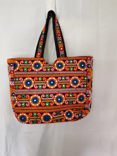 Bolso de tela bordado colorido - miniatura 1