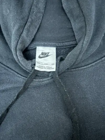 Polerón con capucha Nike negro para hombre - miniatura 3