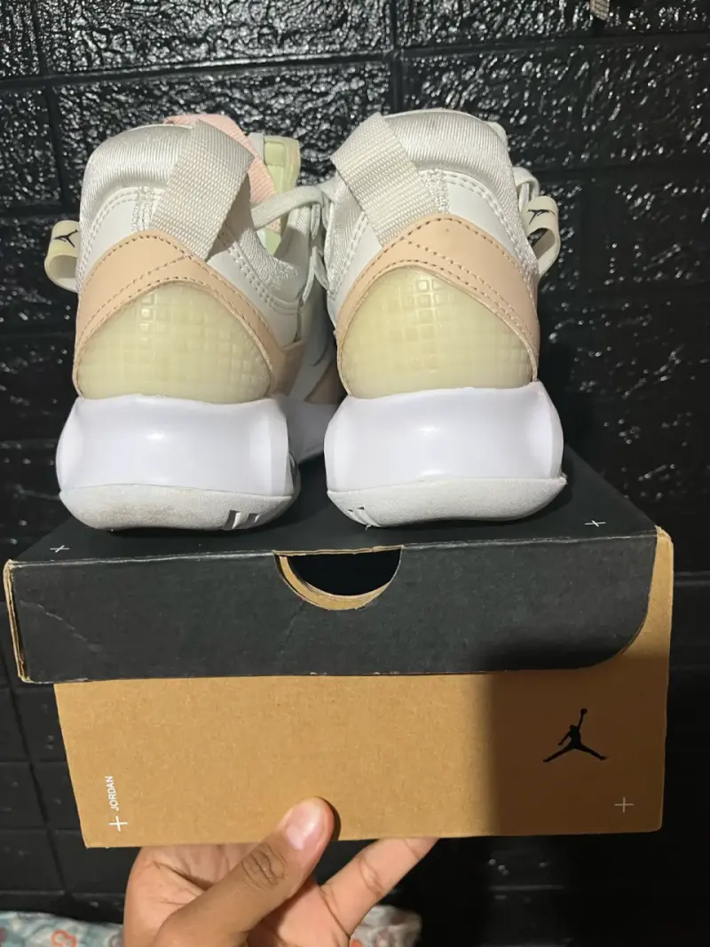 Jordan MA2 - 4