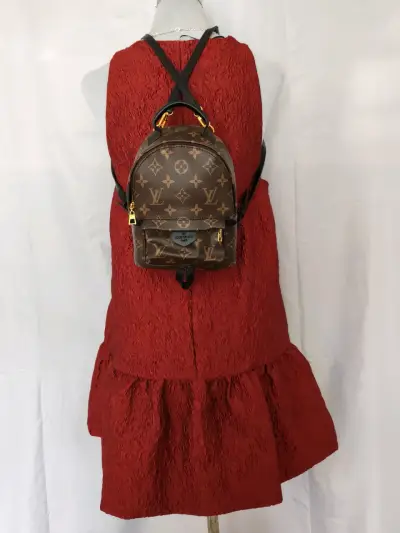 Mochila Louis Vuitton Monogram Mini - miniatura 1