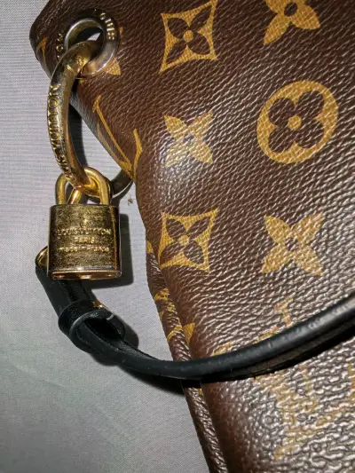 Bolso grande Louis Vuitton Monogram clásico - miniatura 3