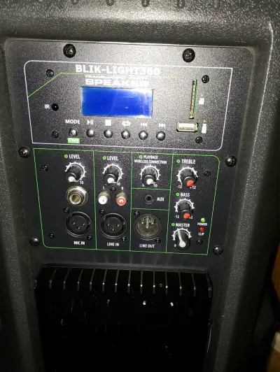 Parlante Bluetooth con Luces LED BTH - miniatura 2