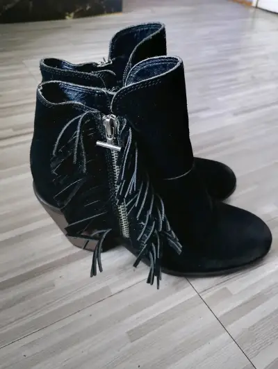 Botines de gamuza, cuero, marca via uno - miniatura 1