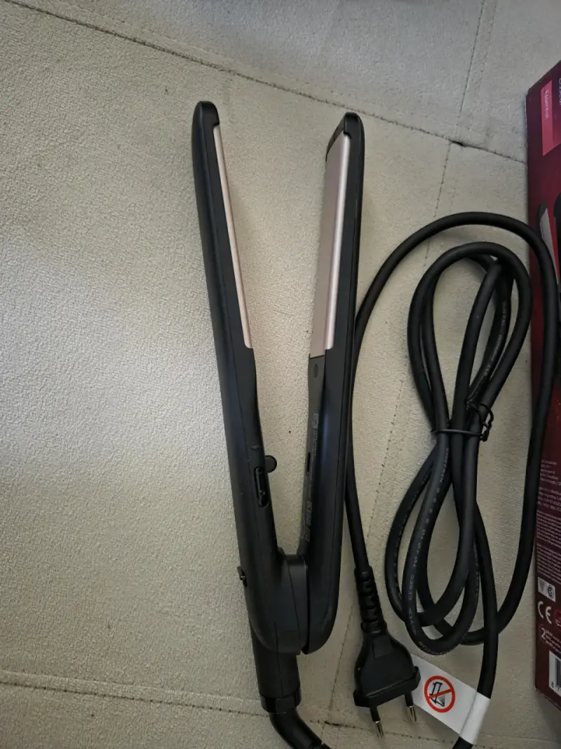 Plancha de Pelo Philips Essential - 2