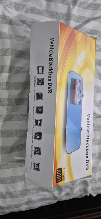 Espejo retrovisor con cámara integrada - miniatura 6