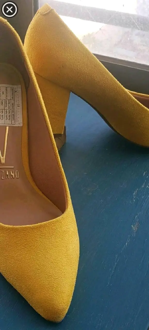 Zapatos de Tacón Amarillos Vizzano Talla 36 - 2