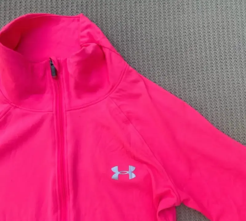 Polera deportiva mujer Under Armour rosa - 3