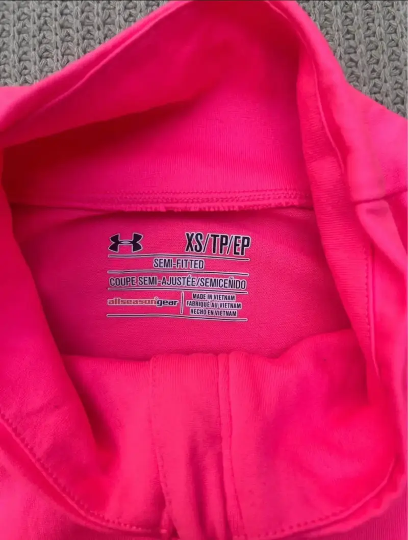 Polera deportiva mujer Under Armour rosa - 5