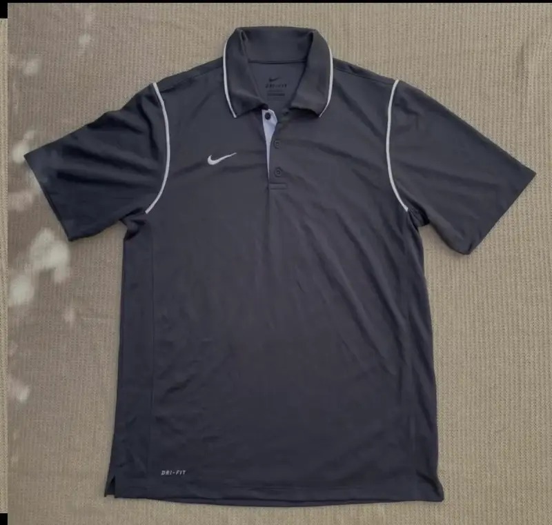 Polera Polo Nike Dri-FIT Gris Oscuro - 2