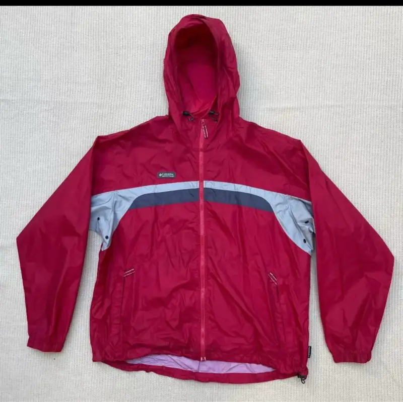 Chaqueta impermeable roja Columbia con capucha - 2