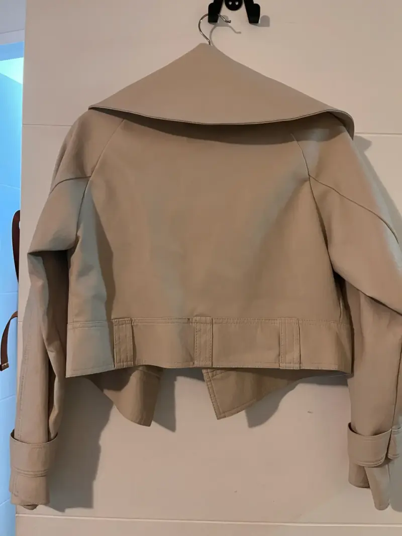 Chaqueta corta beige de mujer AFF Basic - 3
