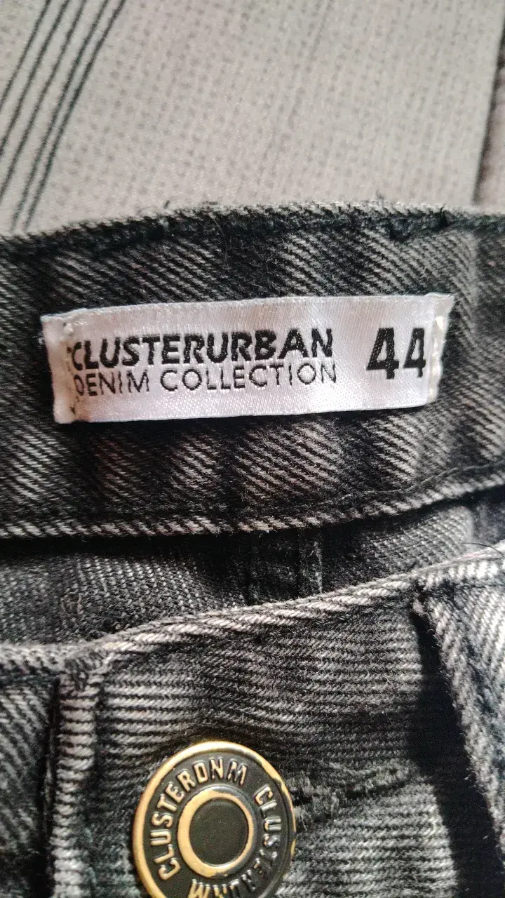 Pantalones cargo negros - 2