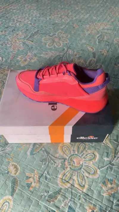 Zapatillas deportivas Ellesse color rojo y morado - miniatura 1