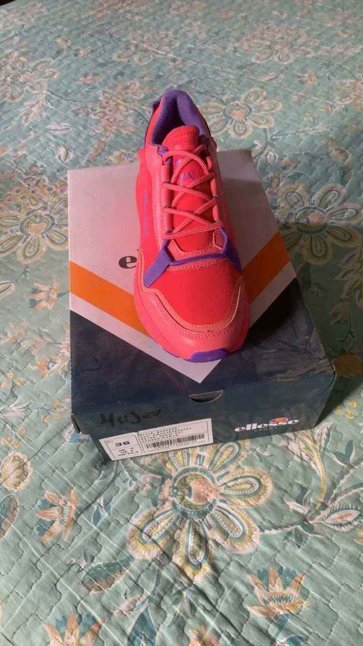 Zapatillas deportivas Ellesse color rojo y morado - 3