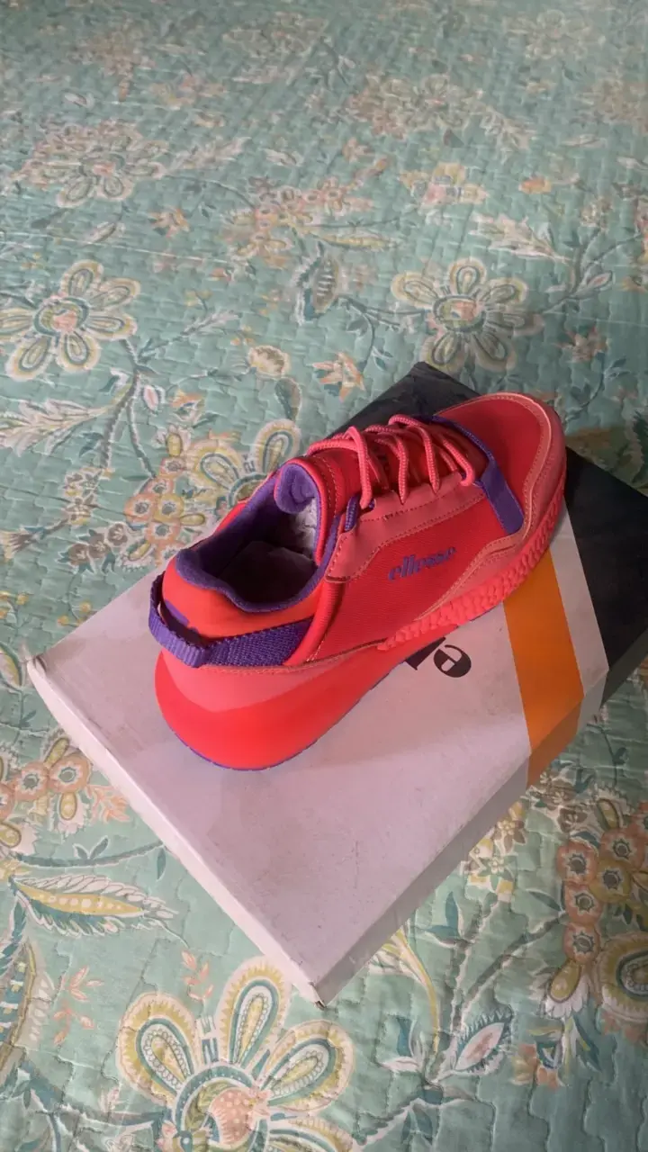 Zapatillas deportivas Ellesse color rojo y morado - 4