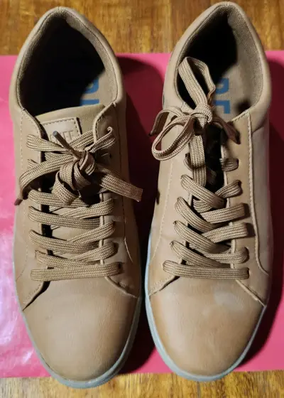 Zapatillas casuales de cuero sintético marrón - miniatura 1