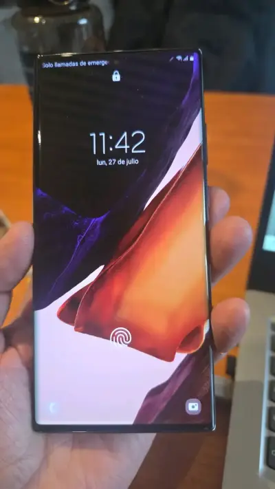 Smartphone Samsung Galaxy Note 20 en buen estado - miniatura 3