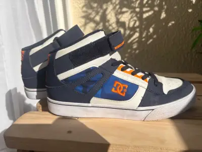 Zapatillas caña alta  DC Shoes azul y blanco - miniatura 1