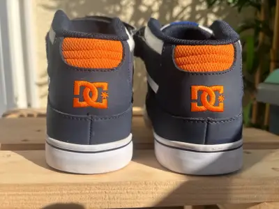 Zapatillas caña alta  DC Shoes azul y blanco - miniatura 3