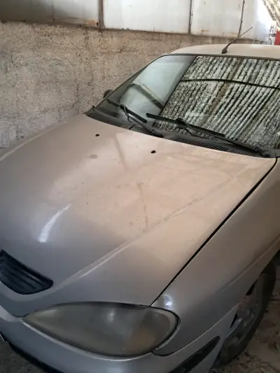 Vendo Renault megane año 2007 - miniatura 1