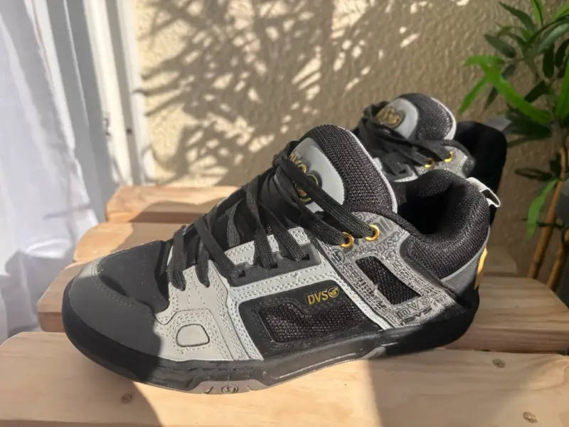 Zapatillas marca DVS hombre - 2