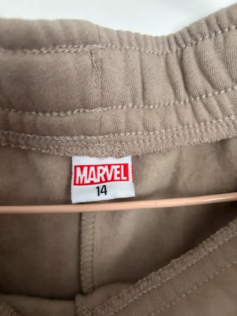 Buzo cargo beige Marvel Avengers para niños - 3