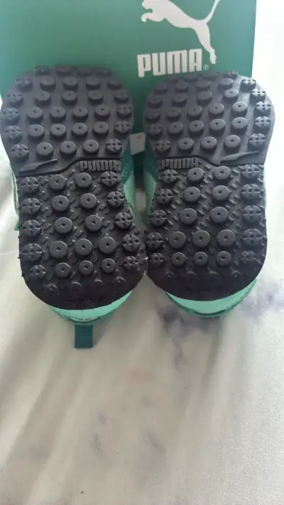 Zapatillas infantiles Puma Bulbasaur verde talla20 - miniatura 3