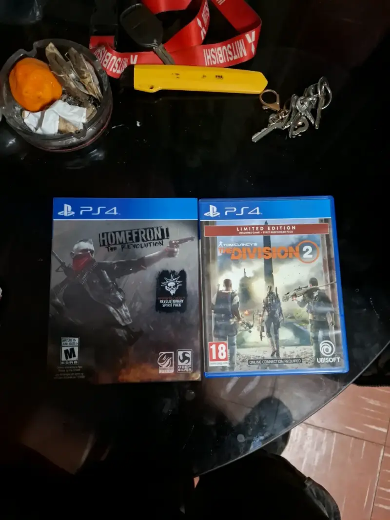 Juegos PS4 Homefront y The Division 2 - 1