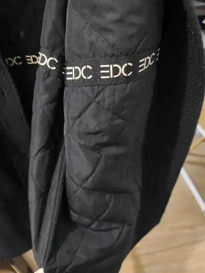 Chaqueta de lana negra Espirit EDC para mujer - miniatura 4
