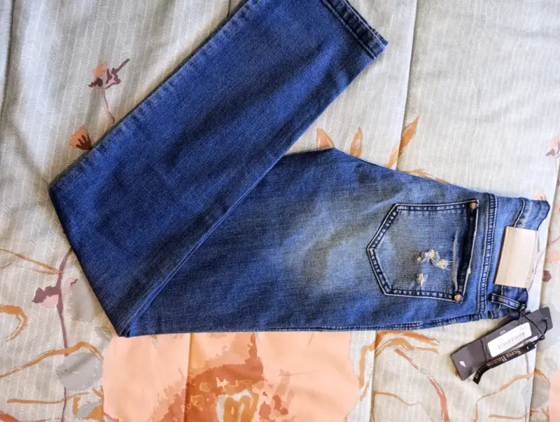 Jeans de mezclilla azul para mujer Ellus - 3