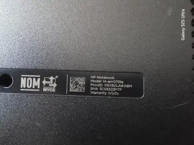 Notebook HP 14-am070la con cargador - miniatura 2