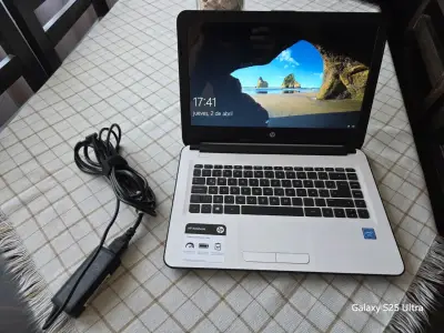 Notebook HP 14-am070la con cargador - miniatura 4