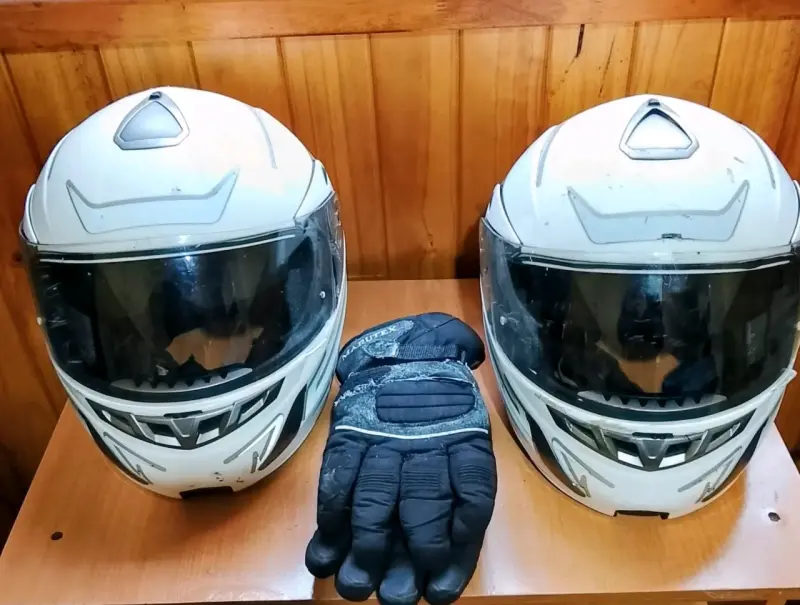 Cascos de moto Delta blancos con visera - 4