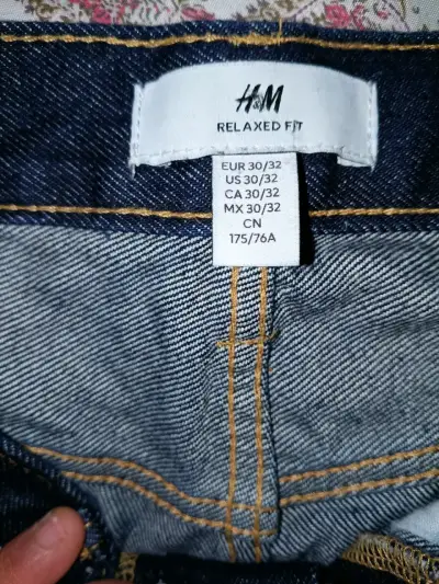Jeans de mezclilla azul H&M para hombre - miniatura 3