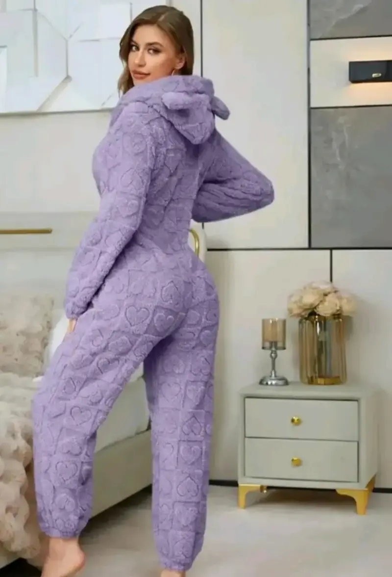 Pijama enterizo de felpa con capucha - 2