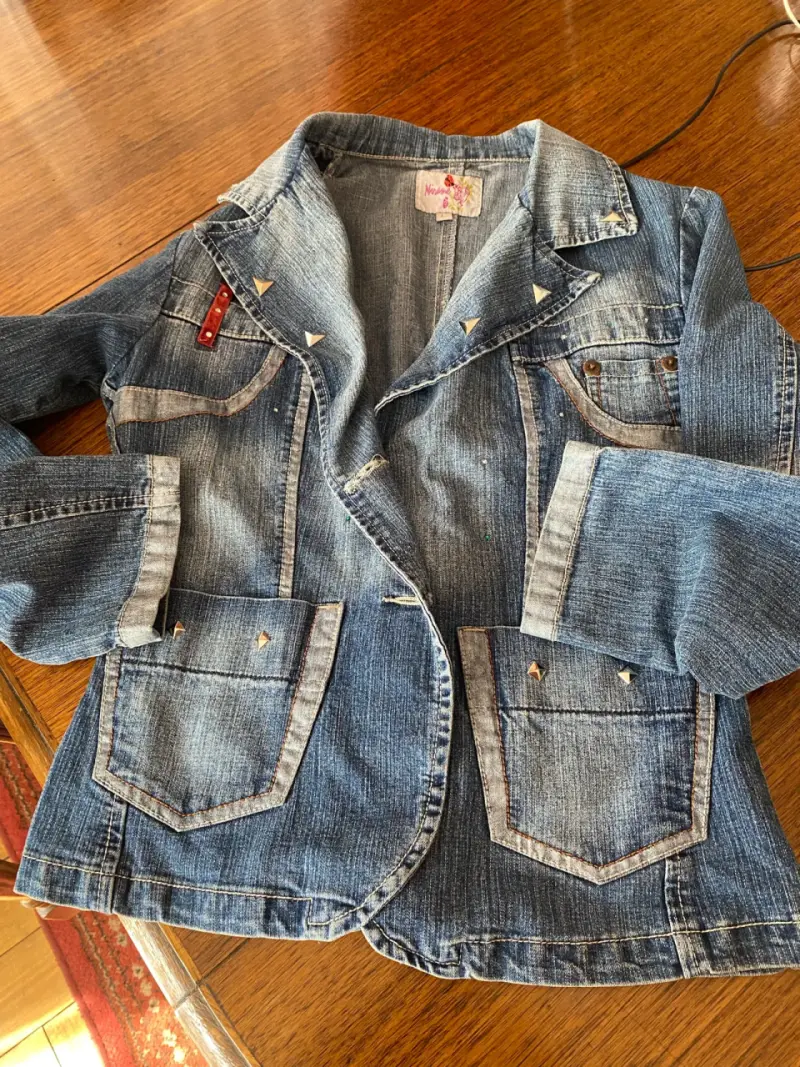 Chaqueta de mezclilla con diseño floral para mujer - 3