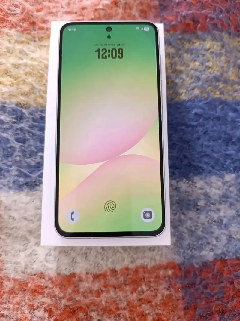 Samsung Galaxy A56 5G en excelente estado - 1
